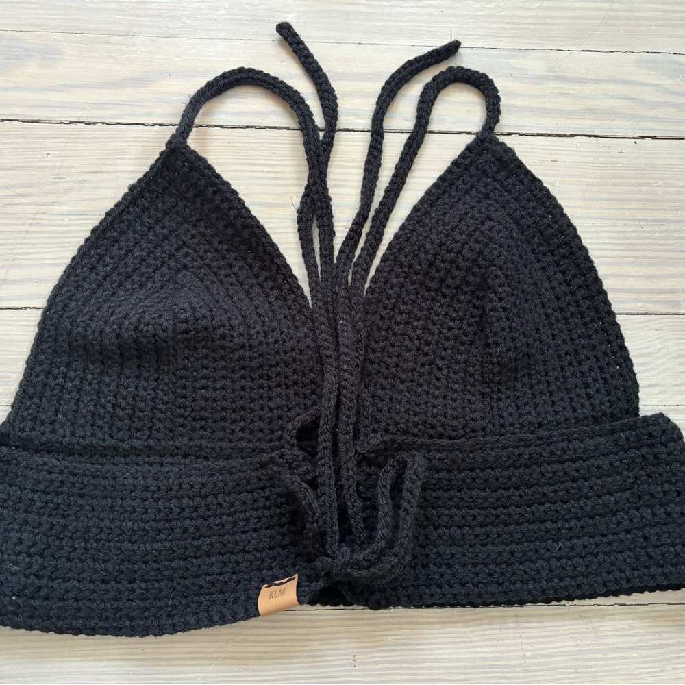 Hand Chrocheted Halter Top - Picture 2 of 3